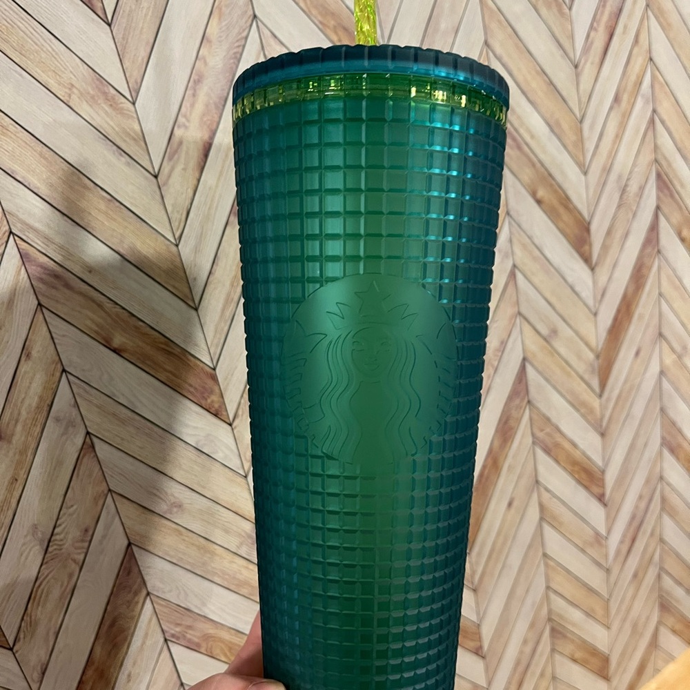 Starbucks Venti soft touch Mountain Dew green disco grid tumbler Cup